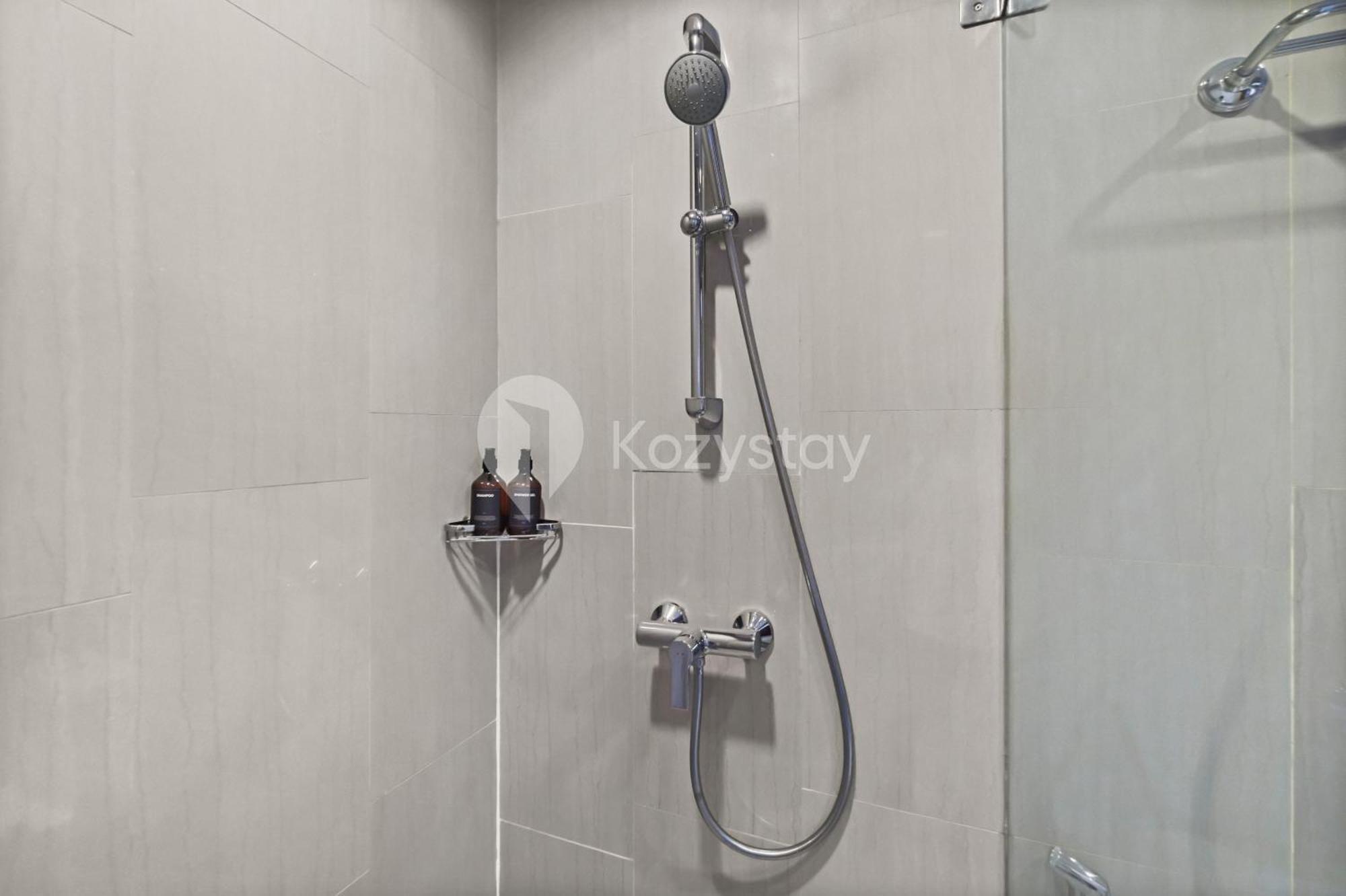 Halia By Kozystay - Indah Apartment Jakarta